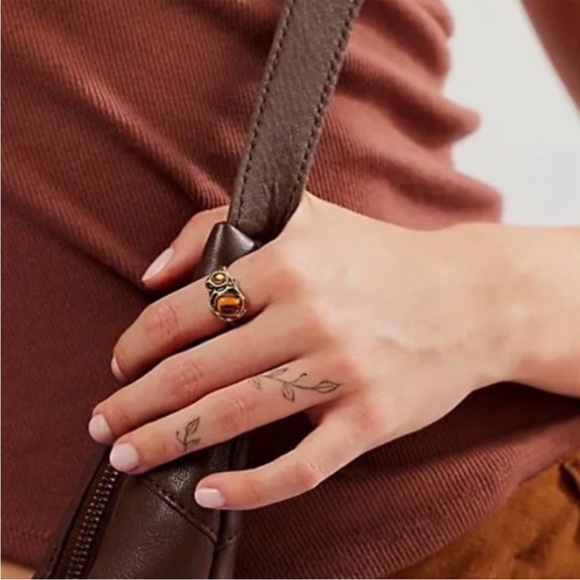 Free People Jewelry - Free People Gloria Brown Amber Stone Ring Size 7